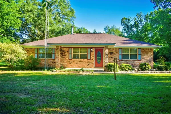 $249,999 | 300 Bethel Road, Como, TX 75431
