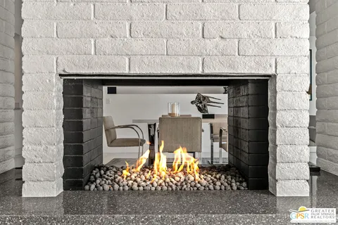 $2,590,000 | 2087 South Toledo Avenue, Palm Springs, CA 92264