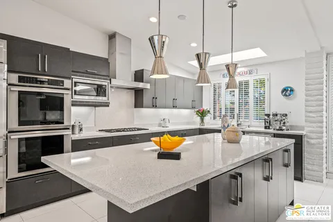 $2,499,000 | 2087 South Toledo Avenue, Palm Springs, CA 92264