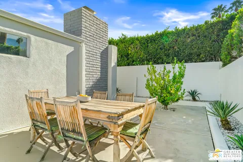 $2,590,000 | 2087 South Toledo Avenue, Palm Springs, CA 92264