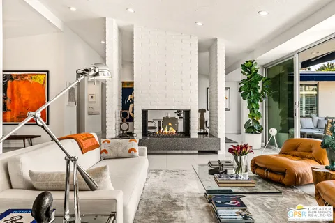 $2,590,000 | 2087 South Toledo Avenue, Palm Springs, CA 92264