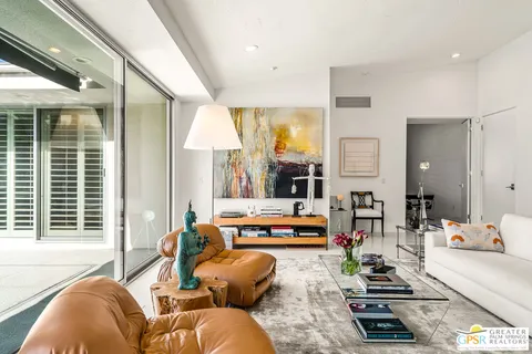 $2,590,000 | 2087 South Toledo Avenue, Palm Springs, CA 92264