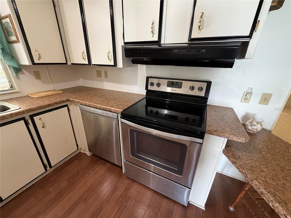 930 Tarrson Boulevard Lady Lake, FL 32159 - Photo 5 of 23
