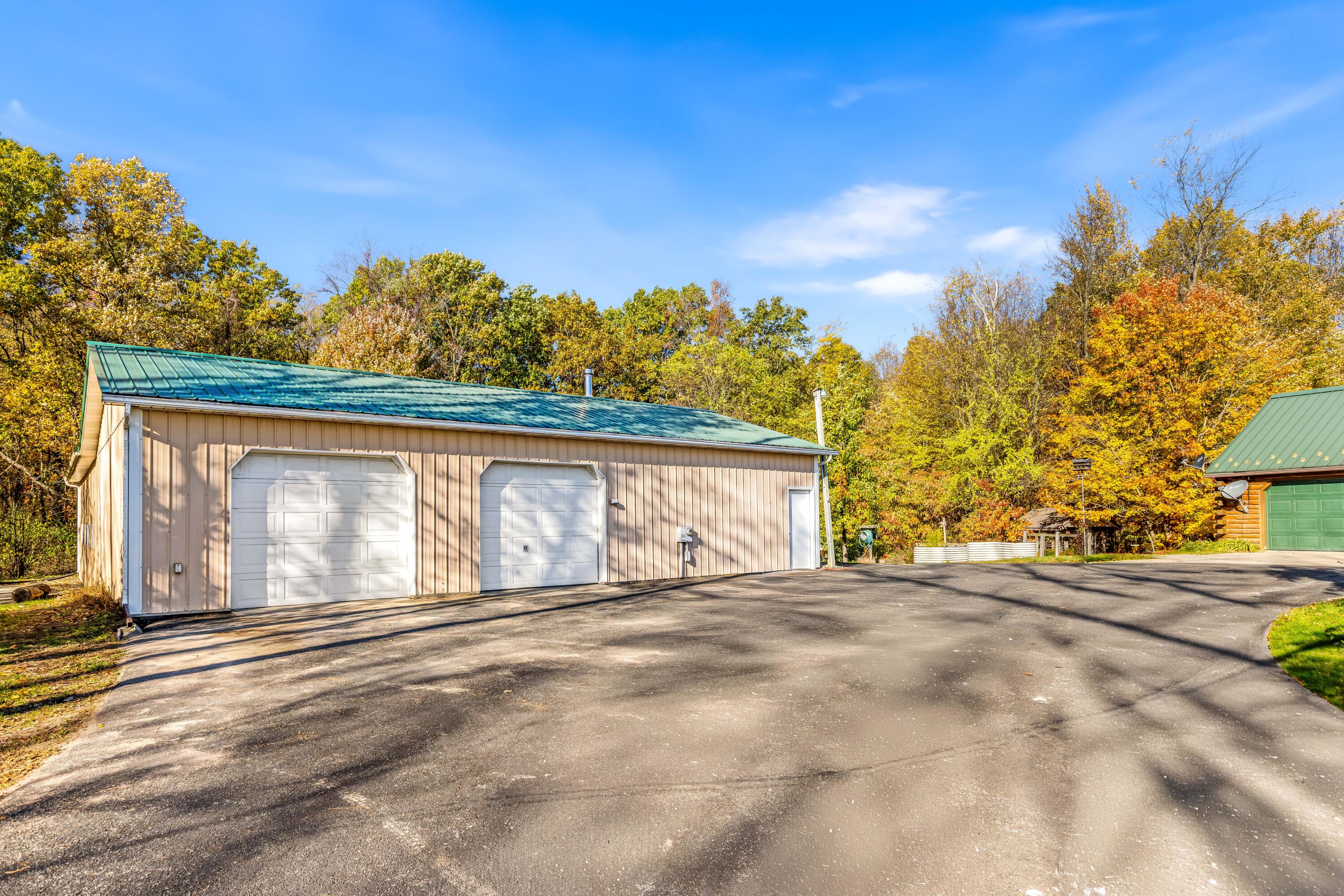 12122 Hutchinson Road Dowling, MI 49050 - Photo 27 of 36 _P7A0272_E