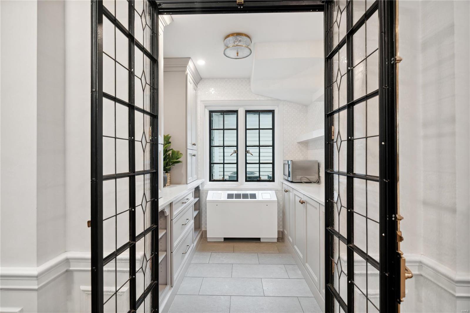 10490 Ladue Road St. Louis, MO 63141 - Photo 15 of 59