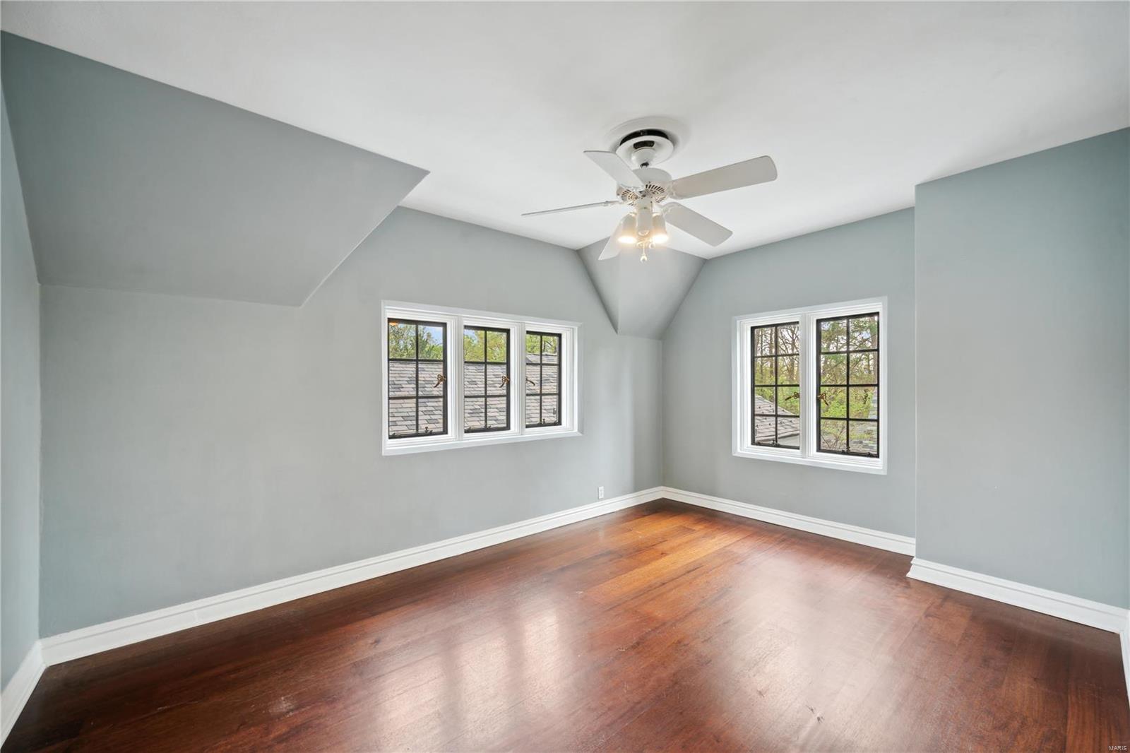 10490 Ladue Road St. Louis, MO 63141 - Photo 37 of 59