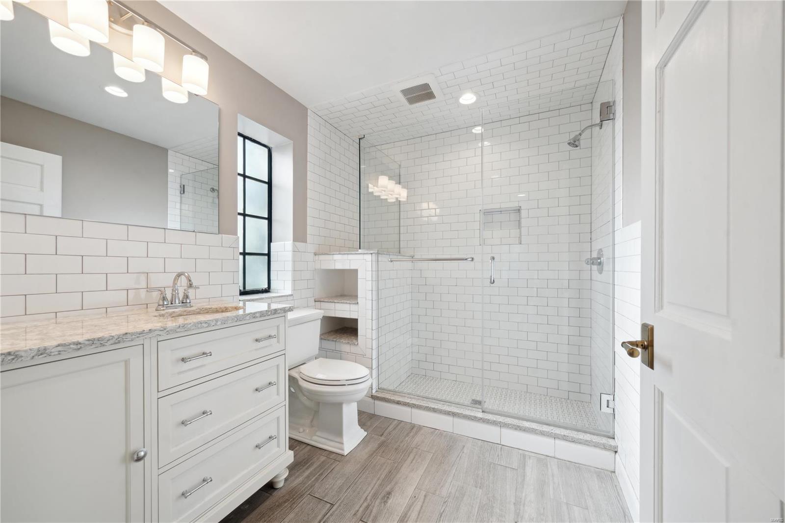 10490 Ladue Road St. Louis, MO 63141 - Photo 47 of 59