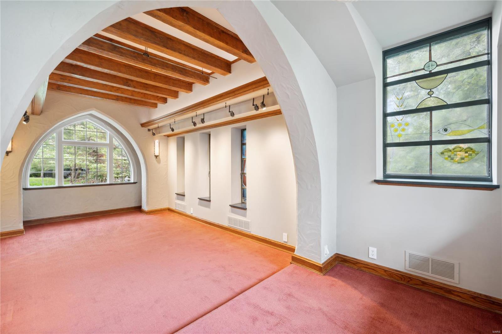 10490 Ladue Road St. Louis, MO 63141 - Photo 8 of 59