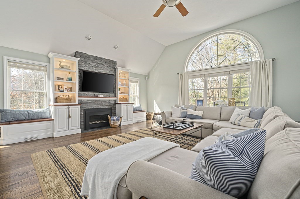 70 Highridge Road Bellingham, MA 02019 - Photo 12 of 42 Gallery Image 12