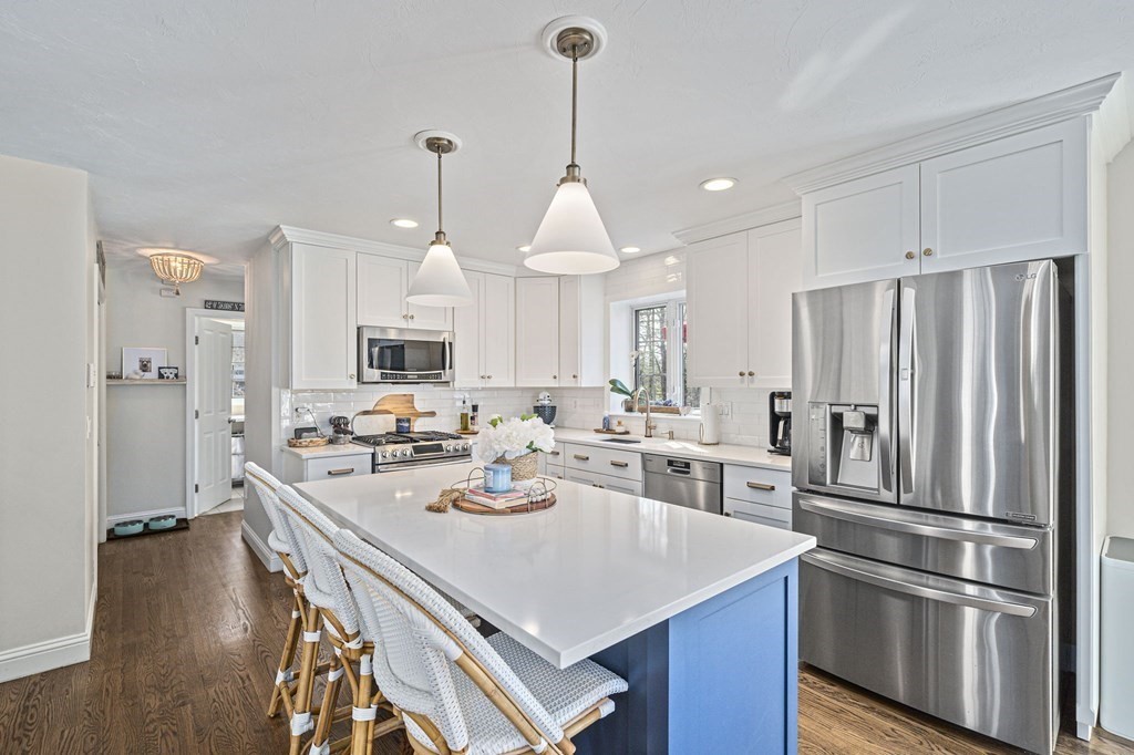 70 Highridge Road Bellingham, MA 02019 - Photo 5 of 42 Gallery Image 5