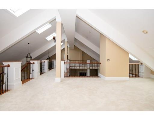 10 Macomber Lane Framingham, MA 01702 - Photo 27 of 38