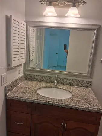 $2,300 | 8401 Southwest 107th Avenue, Unit 345E, Miami, FL 33173
