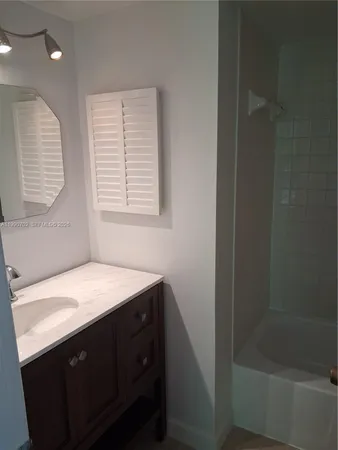 $2,300 | 8401 Southwest 107th Avenue, Unit 345E, Miami, FL 33173