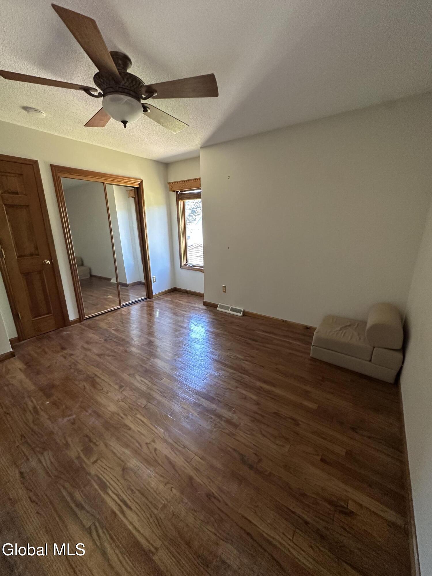 2810 Consaul Road Schenectady, NY 12304 - Photo 15 of 19 IMG_0138