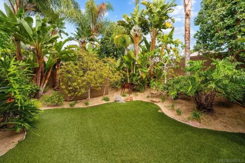 $3,800,000 | 817 Dolphin Circle, Encinitas, CA 92024