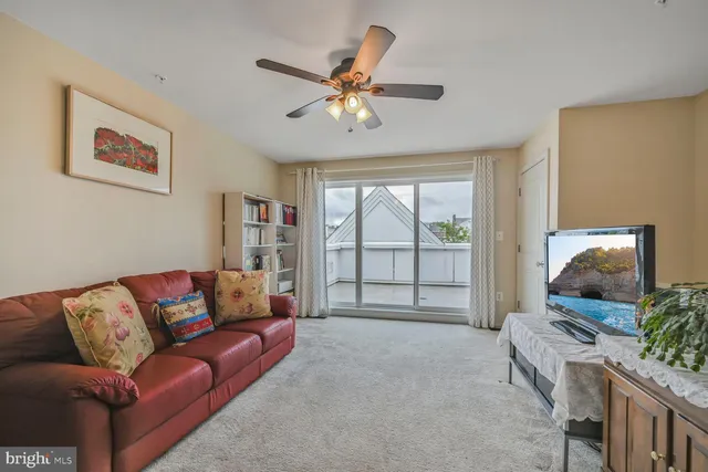 $1,119,000 | 311 I Street Southeast, Washington, DC 20003