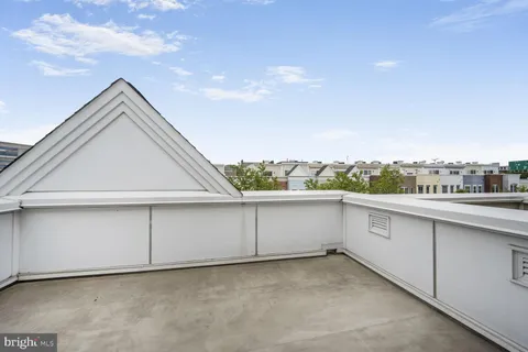 $1,119,000 | 311 I Street Southeast, Washington, DC 20003