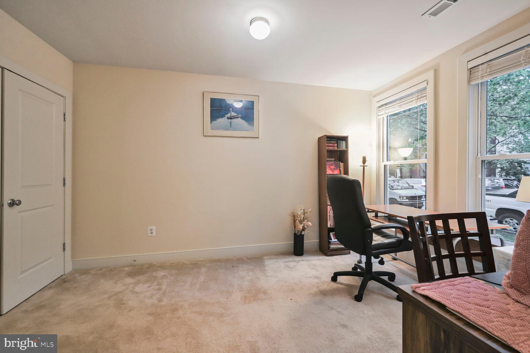 311 I Street Southeast Washington, DC 20003 - Photo 4 of 22 Office room also has big closet, so can be 4th BR