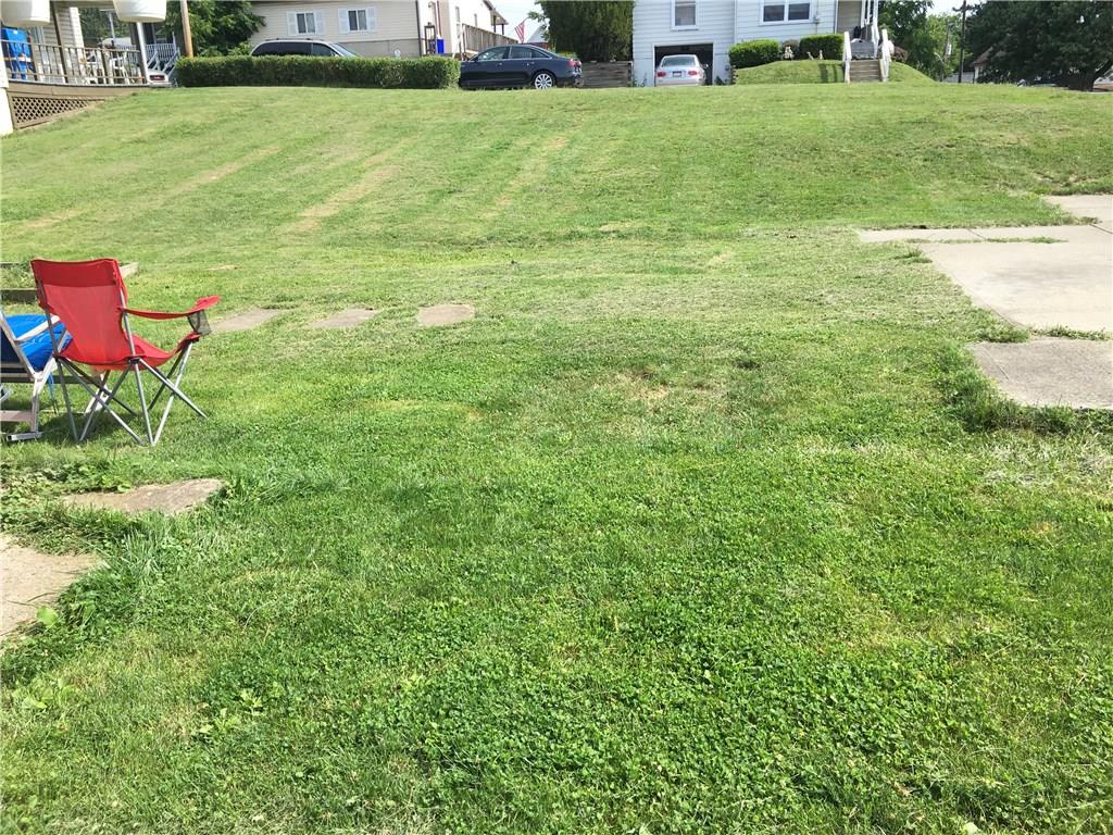 401 1/2 Ridge Avenue Butler, PA 16001 - Photo 6 of 15 Vacant Lot (directly in front of house) ALSO included in the sale