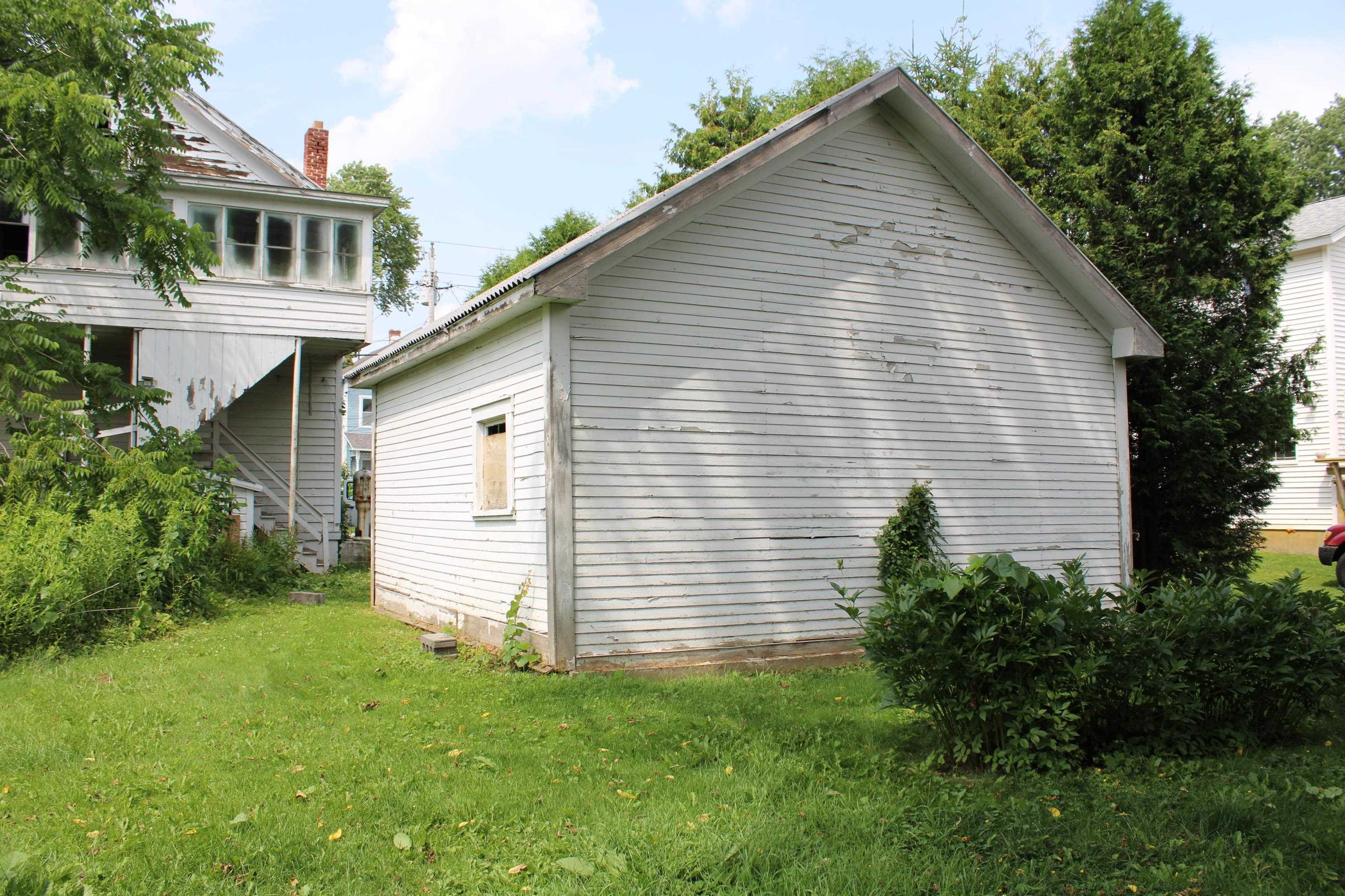 134 Maple Street Rutland, VT 05701 - Photo 4 of 25