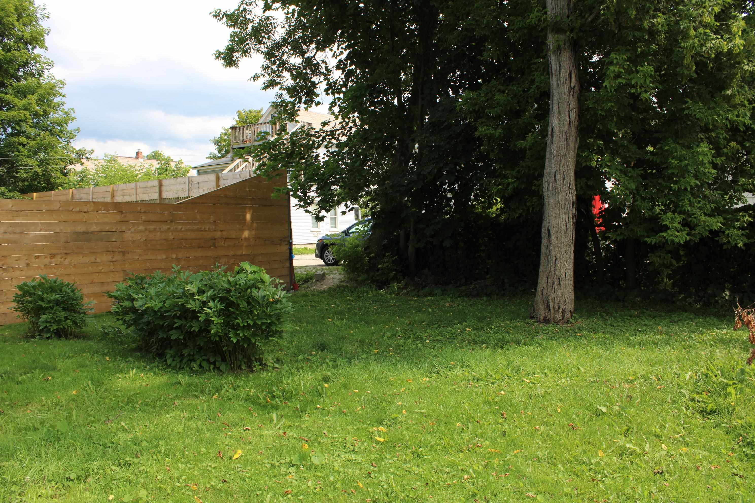 134 Maple Street Rutland, VT 05701 - Photo 6 of 25