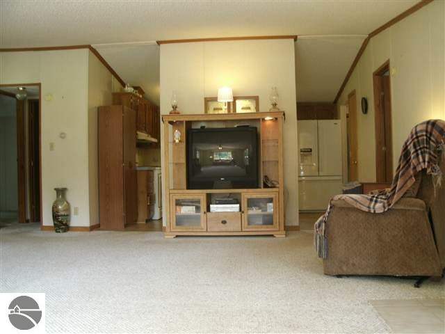 4856 South Morrison Road Alger, MI 48610 - Photo 5 of 9 1747505-4.JPG