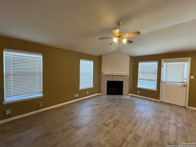 $1,650 | 7234 Autumn Acres, Converse, TX 78109