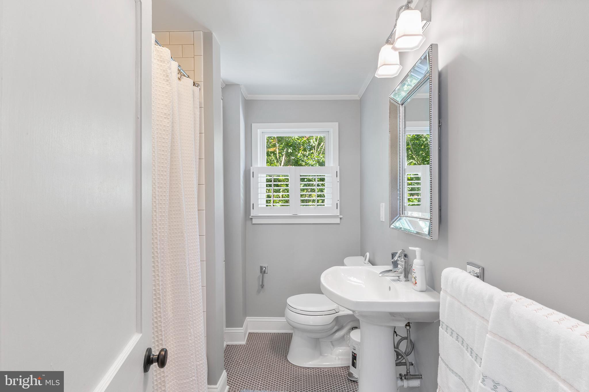 1479 Makefield Road Yardley, PA 19067 - Photo 22 of 30 Full Bathroom