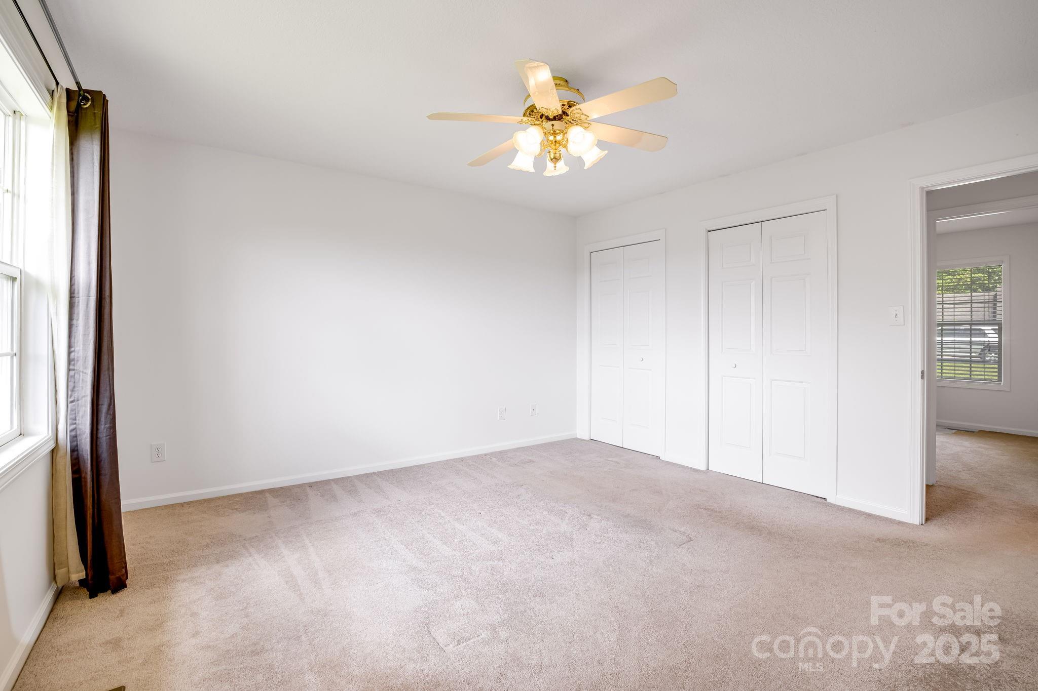 87 Collins Road Marshall, NC 28753 - Photo 29 of 48 Gallery Image 29