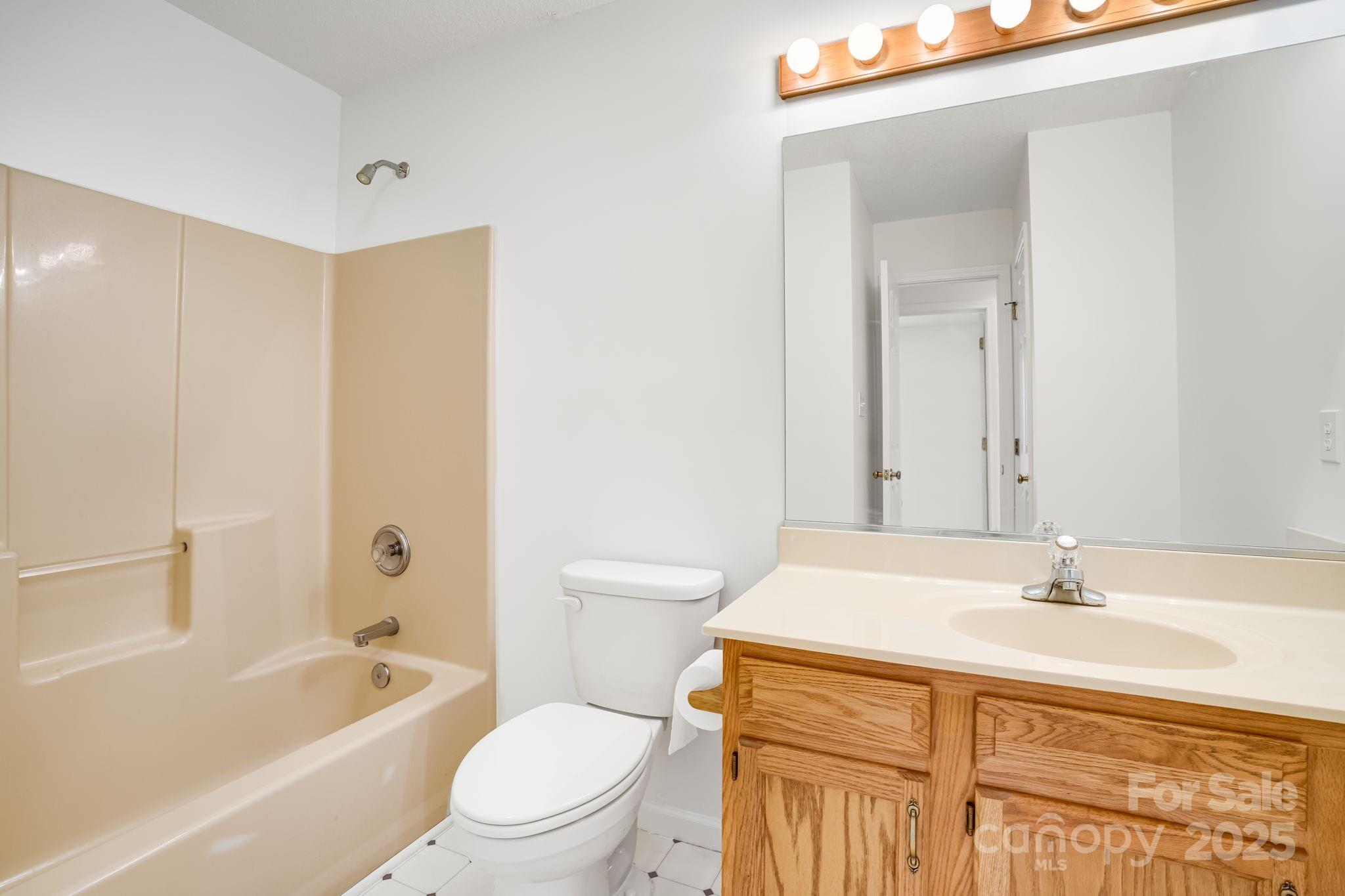 87 Collins Road Marshall, NC 28753 - Photo 32 of 48 Gallery Image 32