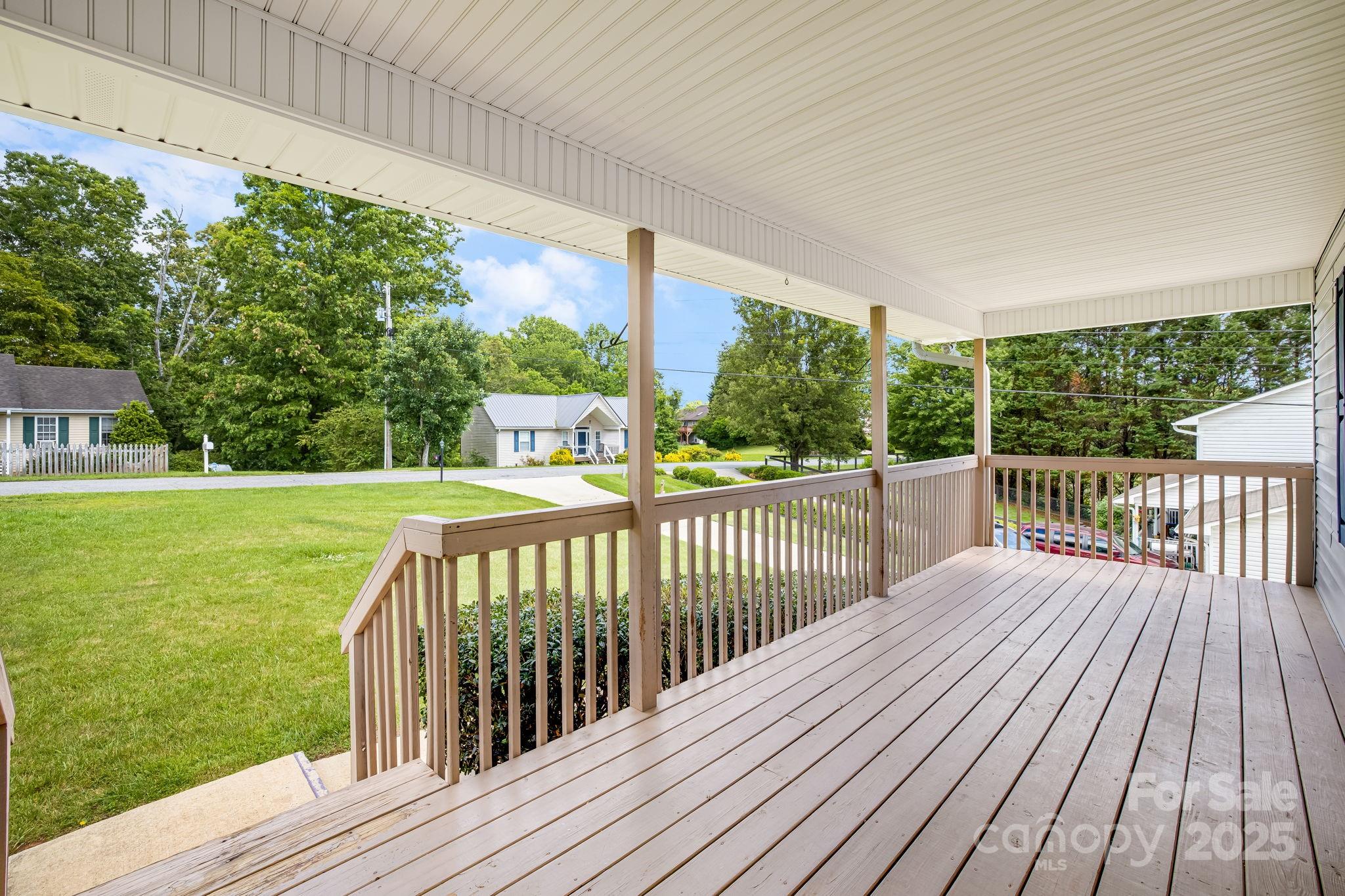 87 Collins Road Marshall, NC 28753 - Photo 6 of 48 Gallery Image 6