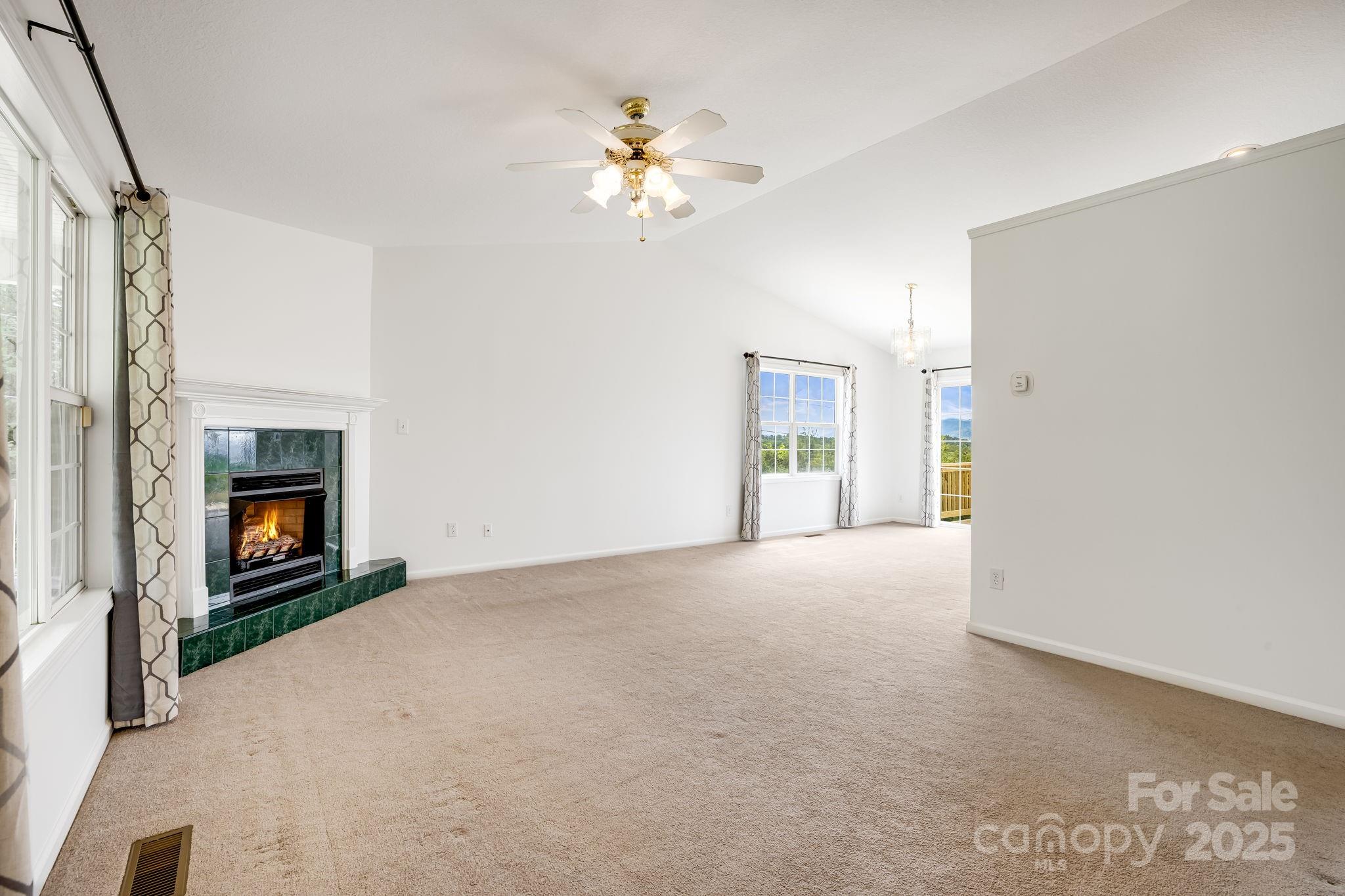 87 Collins Road Marshall, NC 28753 - Photo 8 of 48 Gallery Image 8