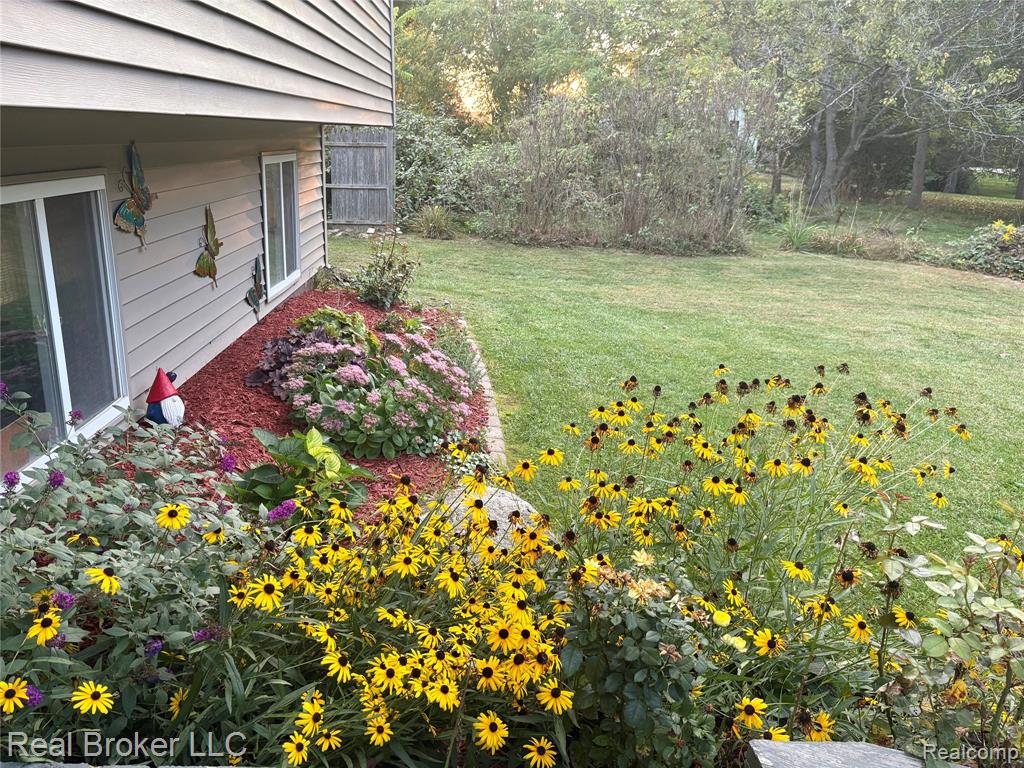 3725 Bronson Lake Road Lapeer, MI 48446 - Photo 20 of 27 Gallery Image 20