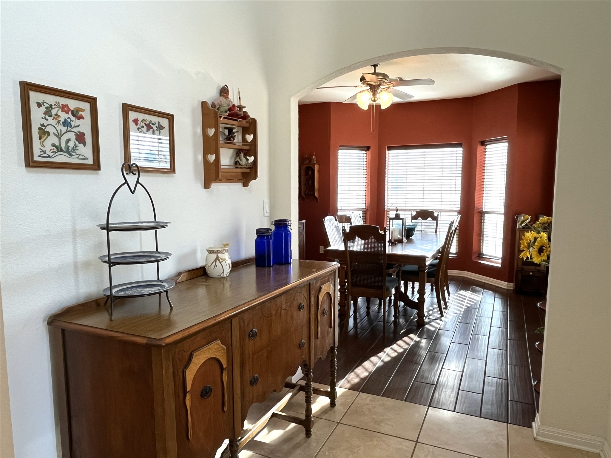 19846 Post Oak Loop Thornton, TX 76687 - Photo 14 of 44 a view of a dining room with furniture and chandelier