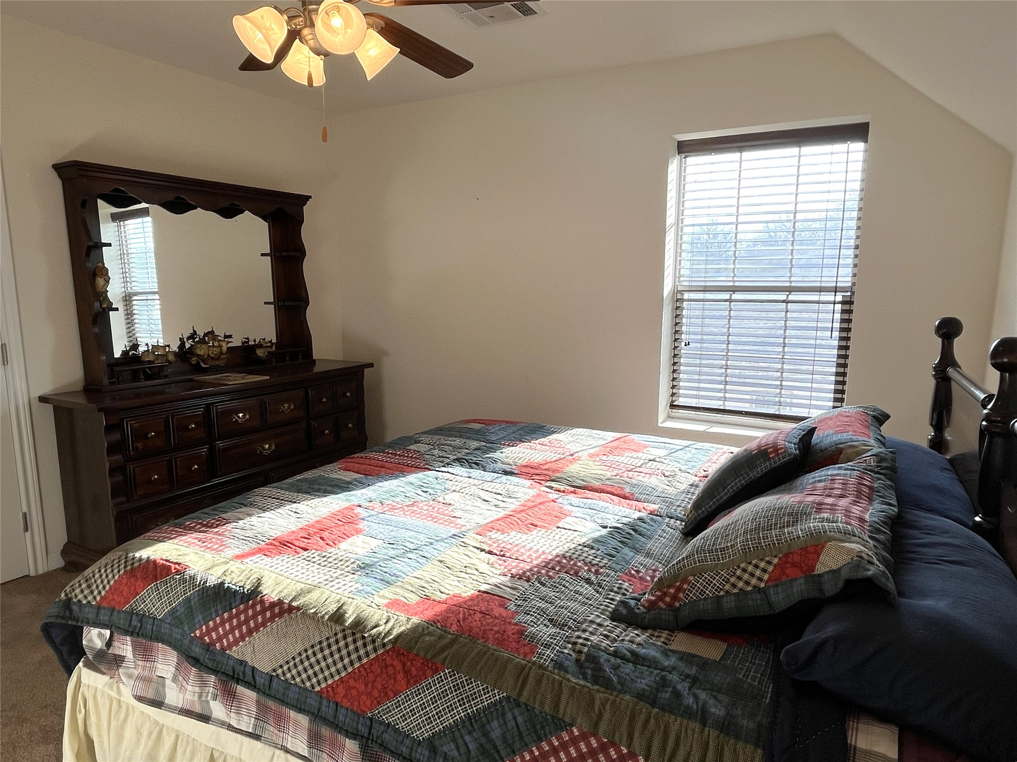 19846 Post Oak Loop Thornton, TX 76687 - Photo 36 of 44 a bedroom with a bed and a dresser