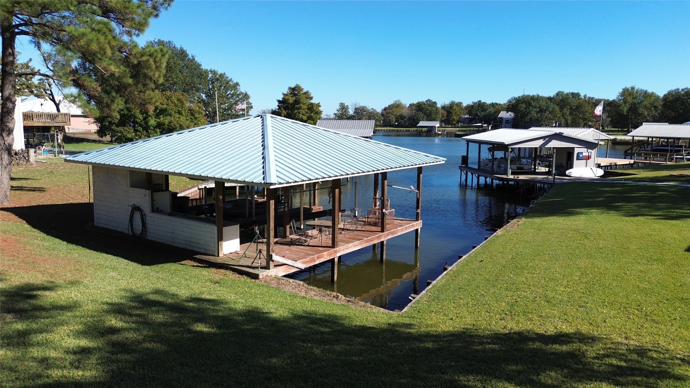 19846 Post Oak Loop Thornton, TX 76687 - Photo 42 of 44 an aerial view of a house with swimming pool garden and patio