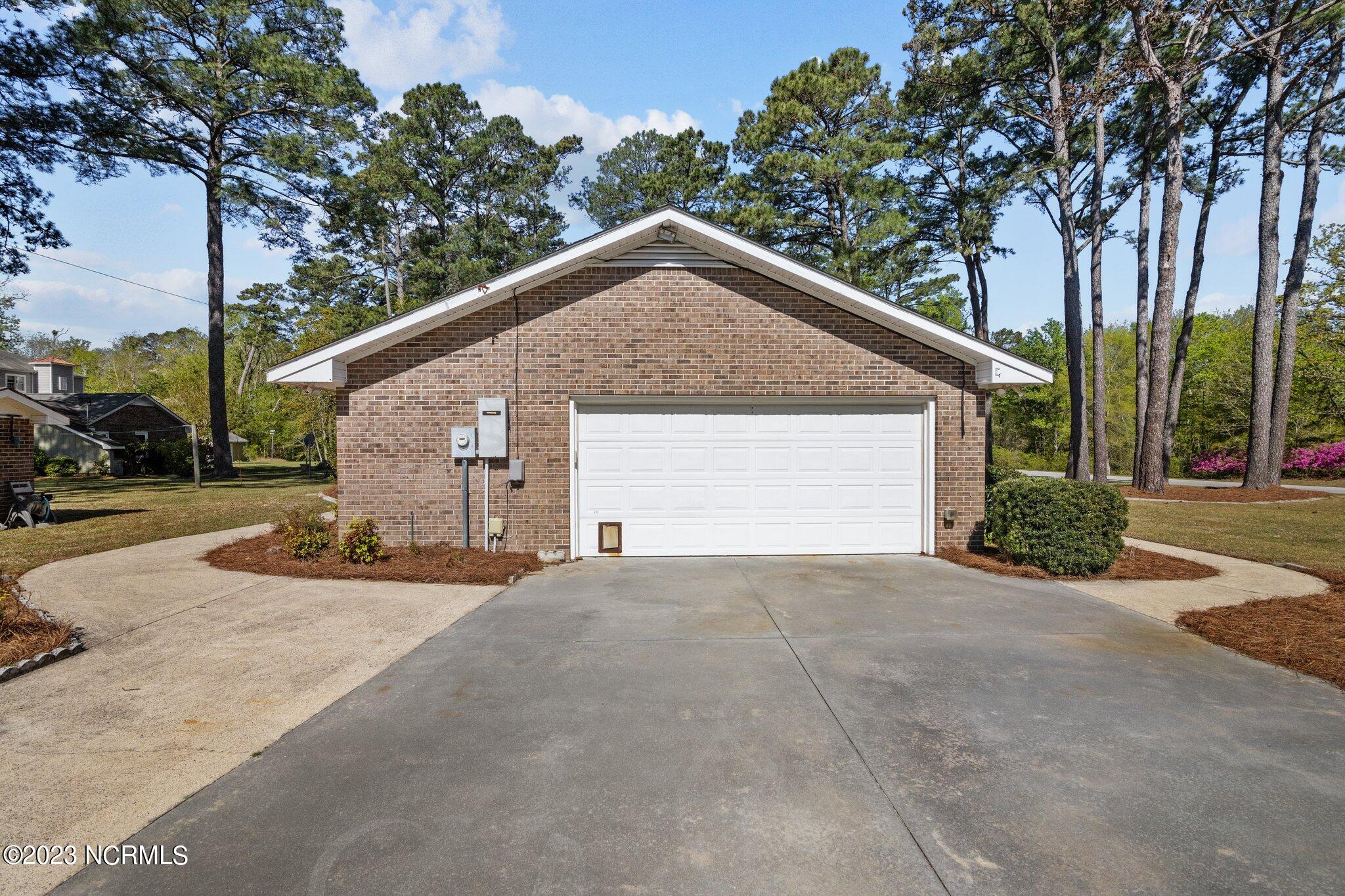 1094 Bennett Road Minnesott Beach, NC 28510 - Photo 31 of 50 31-web-or-mls-2I3A0013