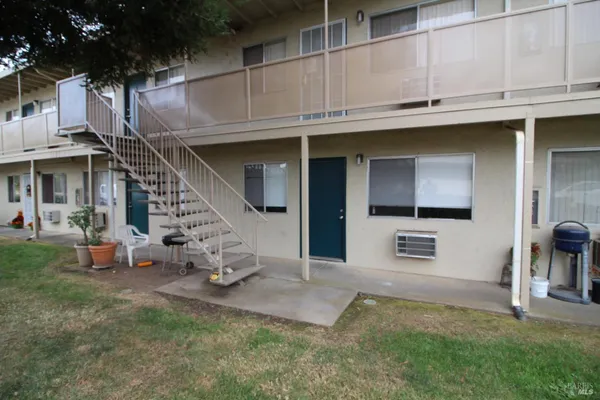 $1,500 | 1567 Alamo Drive, Unit 3, Vacaville, CA 95687