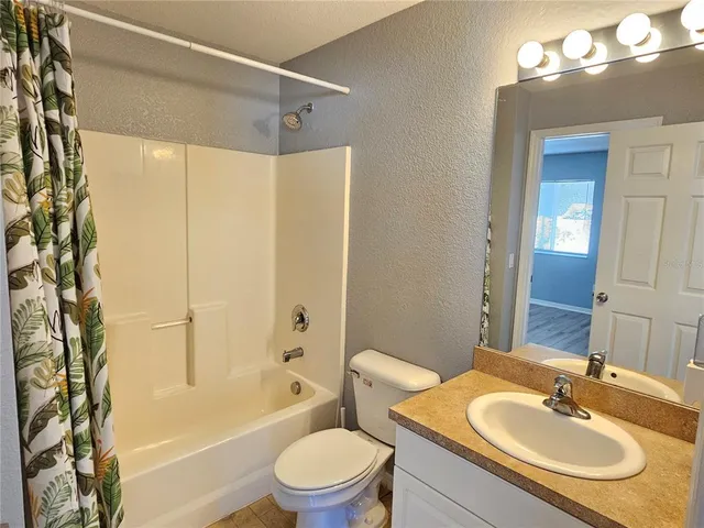 $1,900 | 8470 Drolet Avenue, North Port, FL 34291