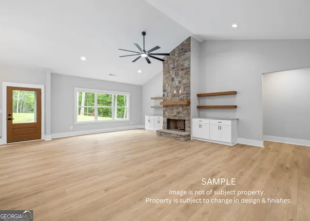 $749,900 | 219 Signing Tree Lane, Clarkesville, GA 30523