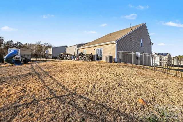 $349,900 | 450 Silver Oak Circle, Rockwell, NC 28138