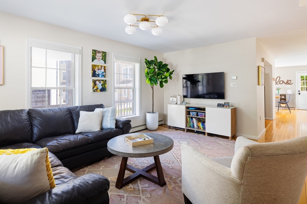 46 Howland Street, Unit 46 Needham, MA 02492 - Photo 2 of 18