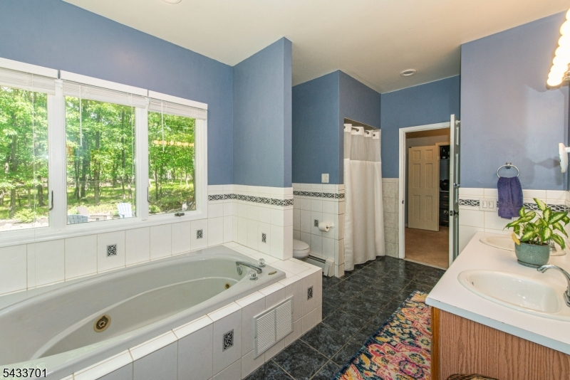 37 Green Road Sparta, NJ 07871 - Photo 26 of 49