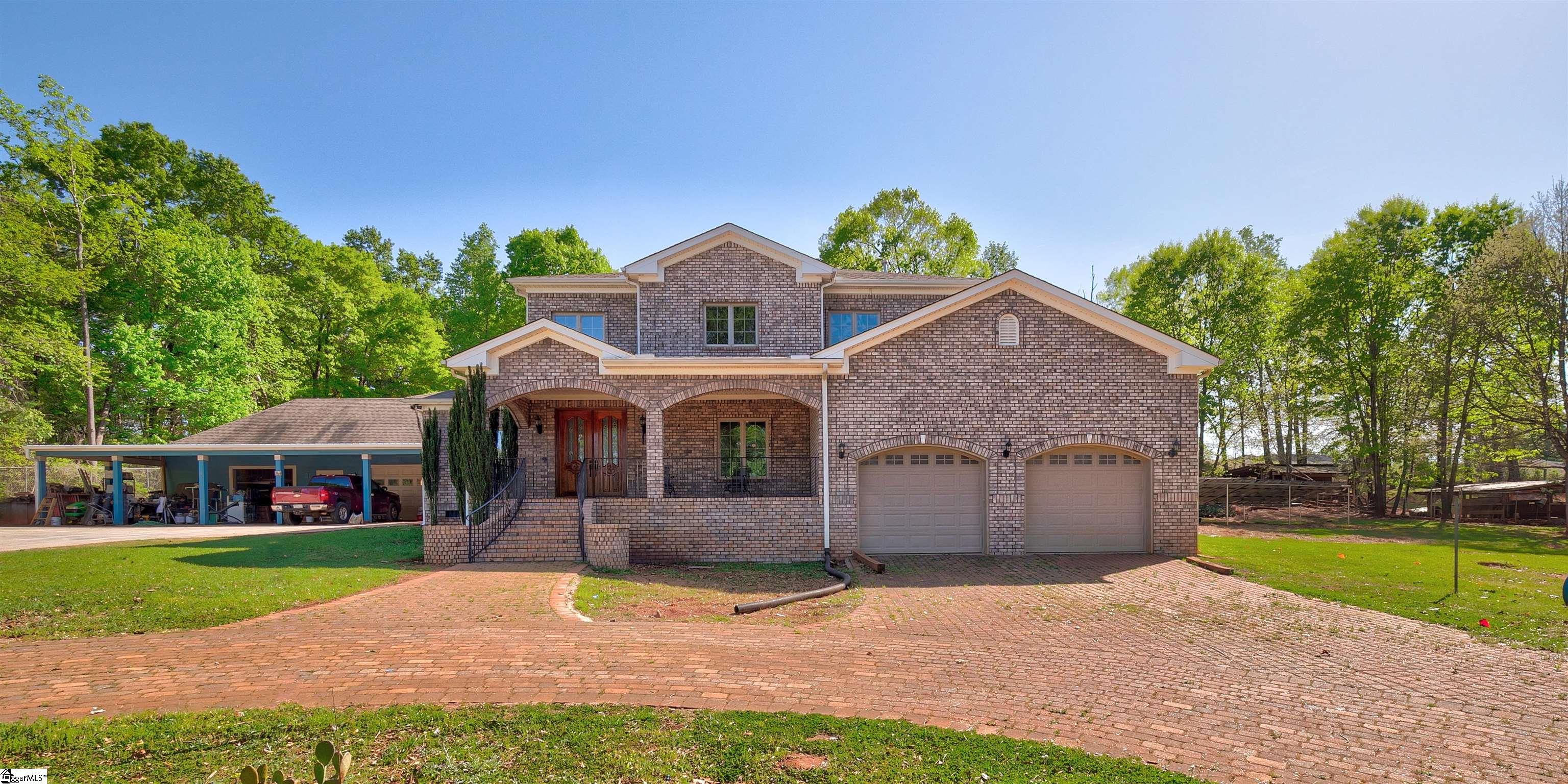 200 Half Moon Road Wellford, SC 29385 - Photo 1 of 36 Gallery Image 1