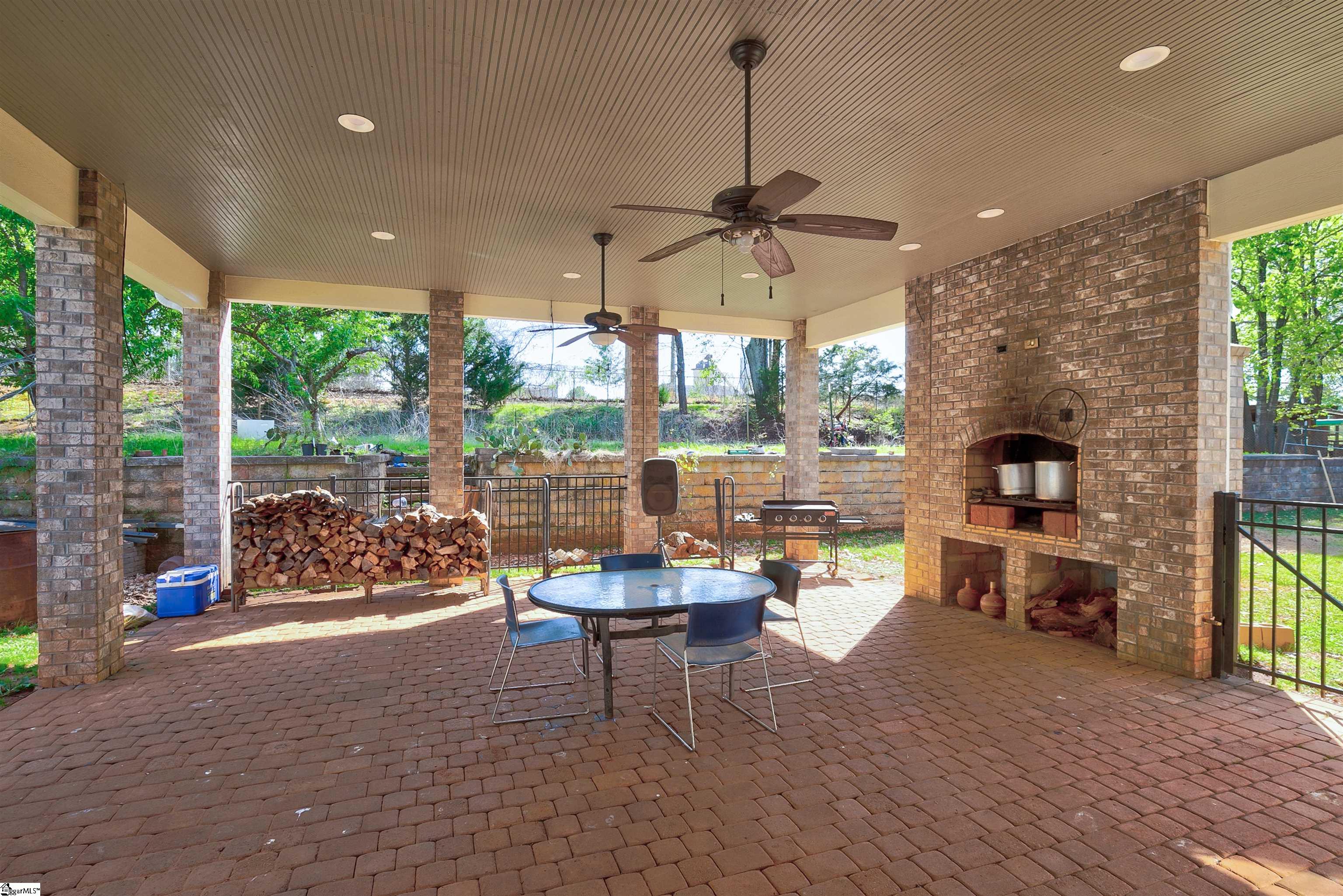 200 Half Moon Road Wellford, SC 29385 - Photo 27 of 36 Gallery Image 27