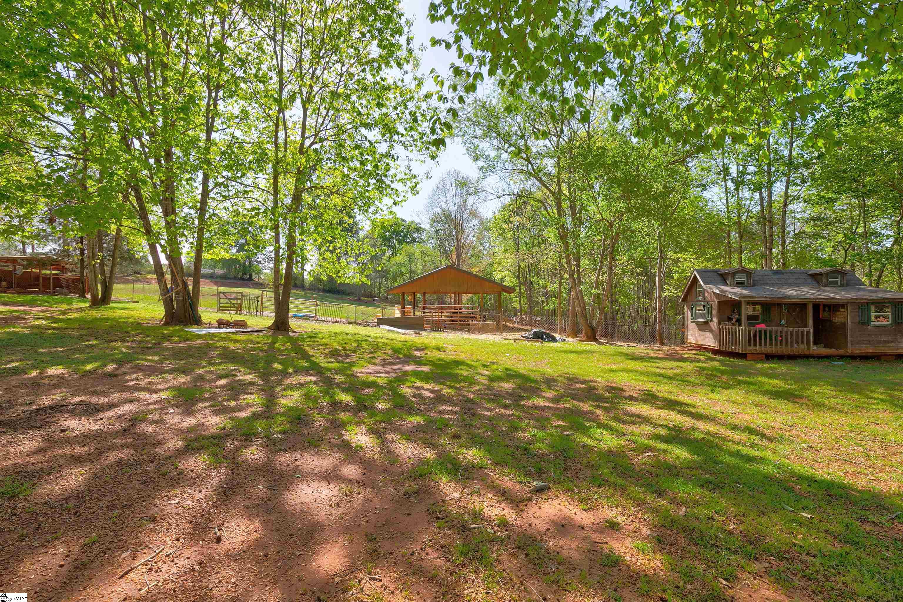 200 Half Moon Road Wellford, SC 29385 - Photo 29 of 36 Gallery Image 29
