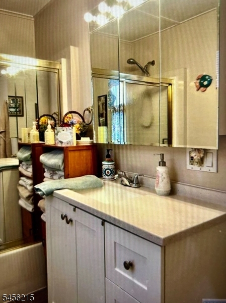 20 Jane Street, Unit 2 East Rutherford, NJ 07073 - Photo 12 of 15 Gallery Image 12