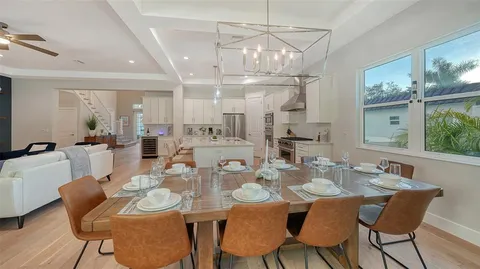 $2,995,000 | 1537 Siesta Drive, Sarasota, FL 34239