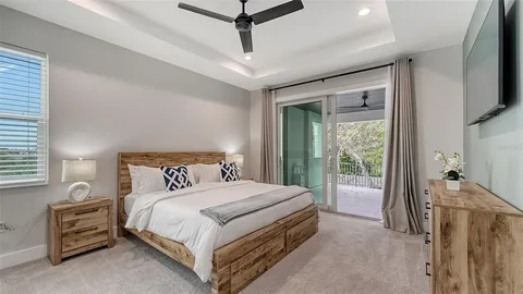$2,995,000 | 1537 Siesta Drive, Sarasota, FL 34239