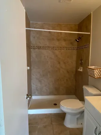 $2,400 | 4901 Pier Drive, Greenacres, FL 33463